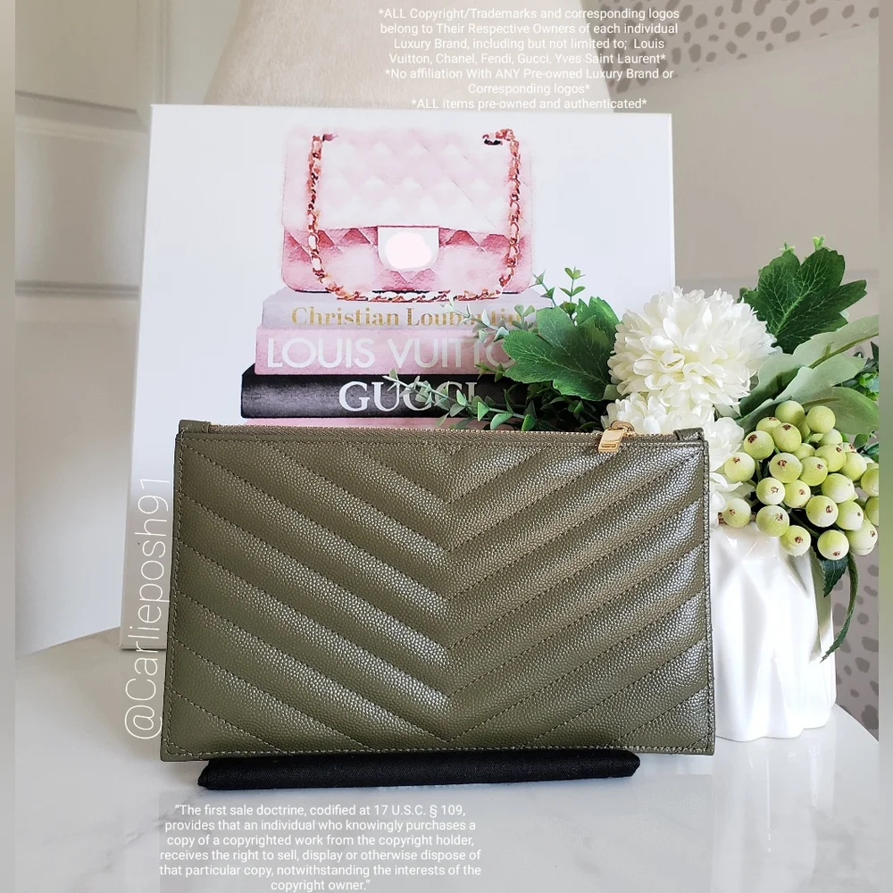 Authentic Pre-owned Yves Saint Laurent Grain De Poudre Bill Pouch Clutch - Picture 3 of 13